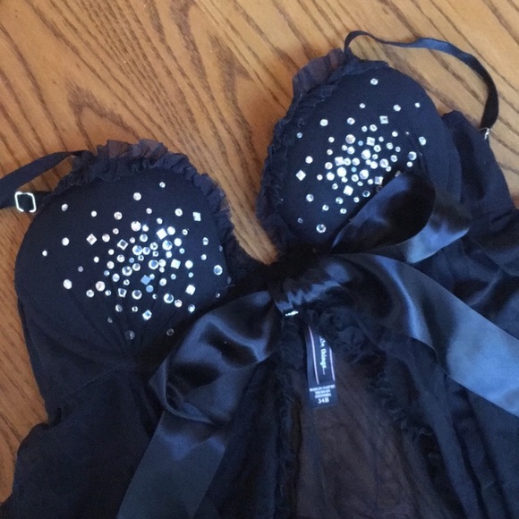 Black With Diamond Victoria Secret Lingerie - Picture 2 of 3